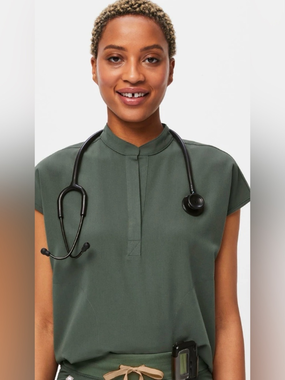 FIGS Women's Rafaela Oversized Scrub Top size small